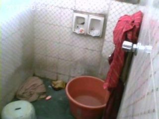 인도 desi bhabhi 목욕 mms 유출 복용